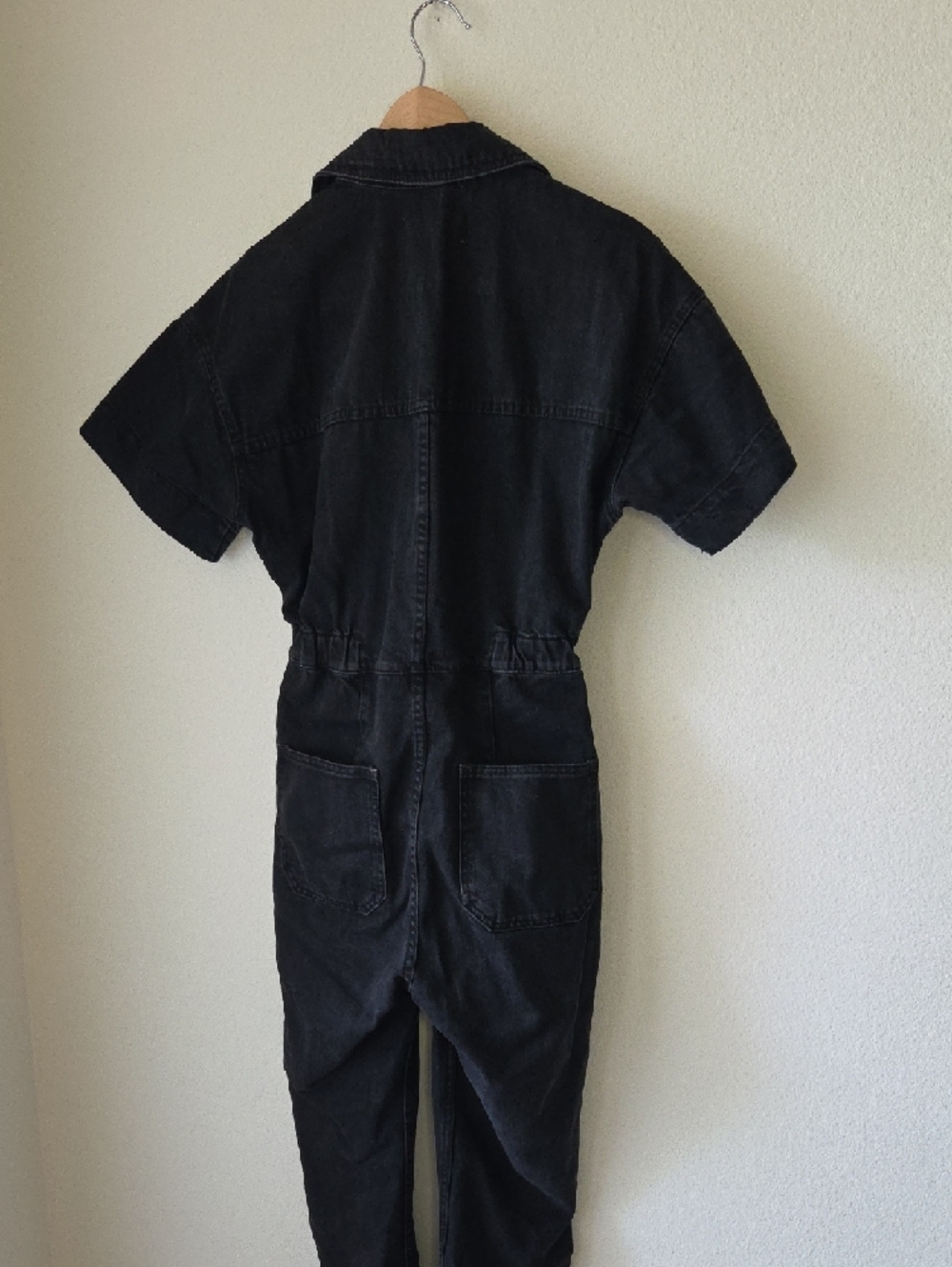 We The Free Marci Denim Black Short-Sleeve Utility Jumpsuit Sz XS 100% Cotton - Picture 9 of 16